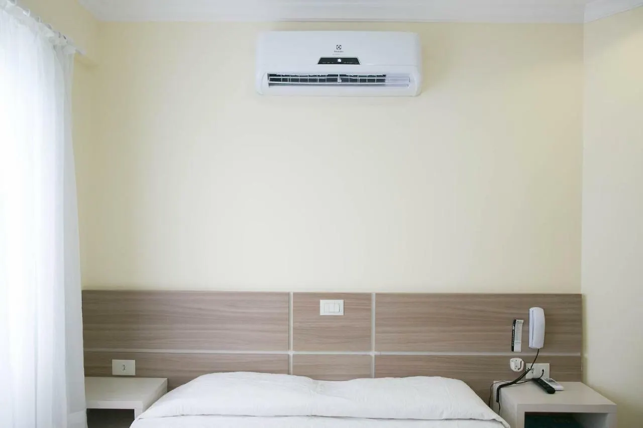 Bombinhas Praia Apart Hotel - Unidade Rua Corrupiao 宾馆
