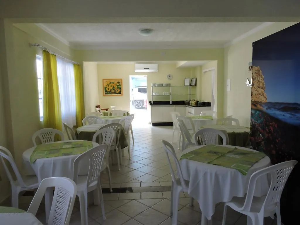 Bombinhas Praia Apart Hotel - Unidade Rua Corrupiao Inn